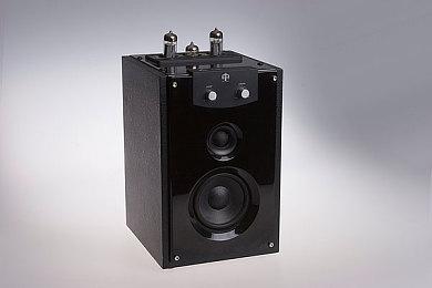 独立游戏《逐光之旅》登顶新品与热门商品榜 人气火爆